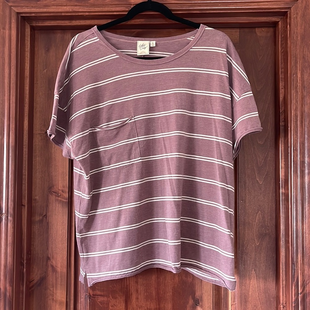 White Crow pocket tee